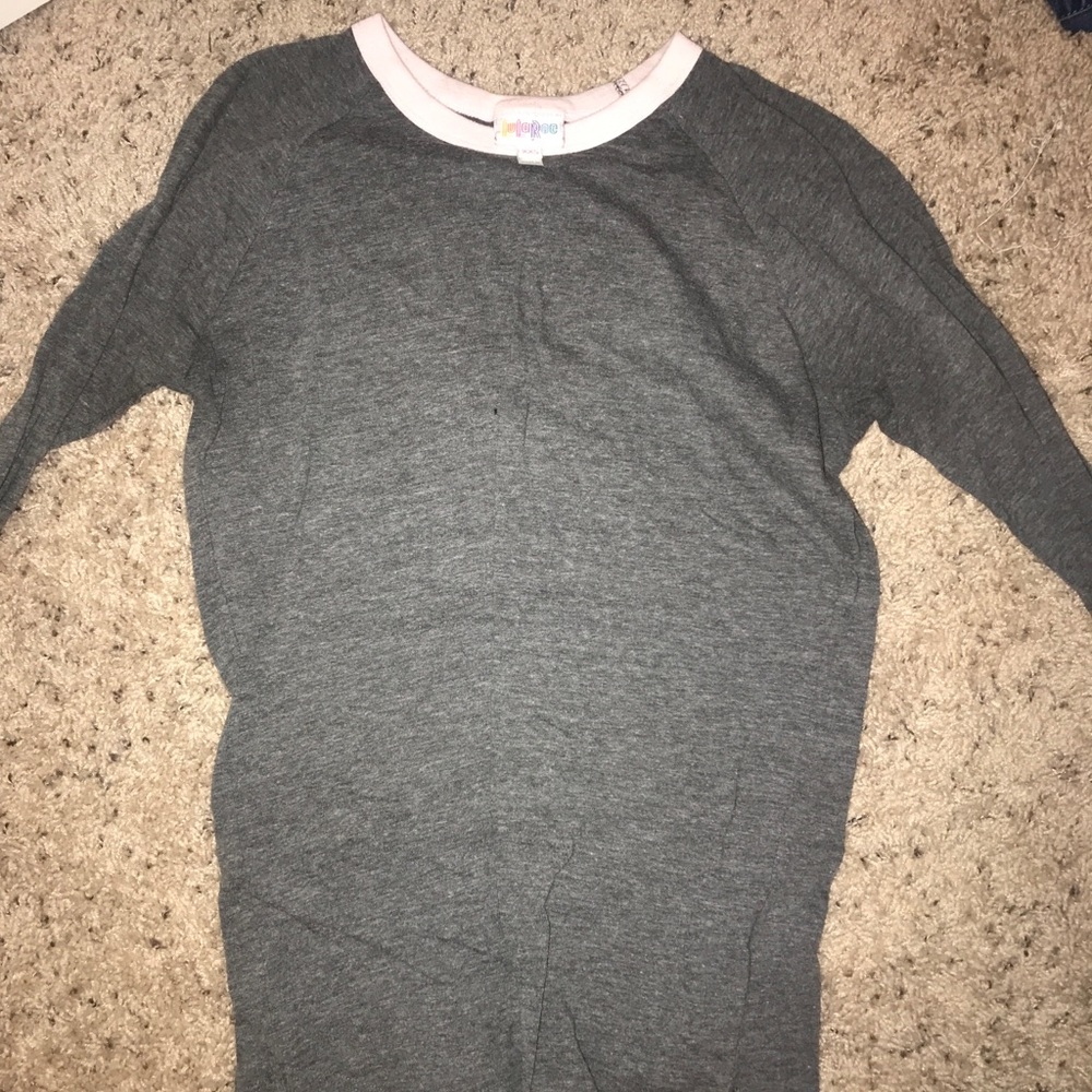 3 quarter length sleeve shirt, pink neckline